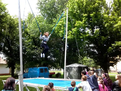 Trambulin Jump